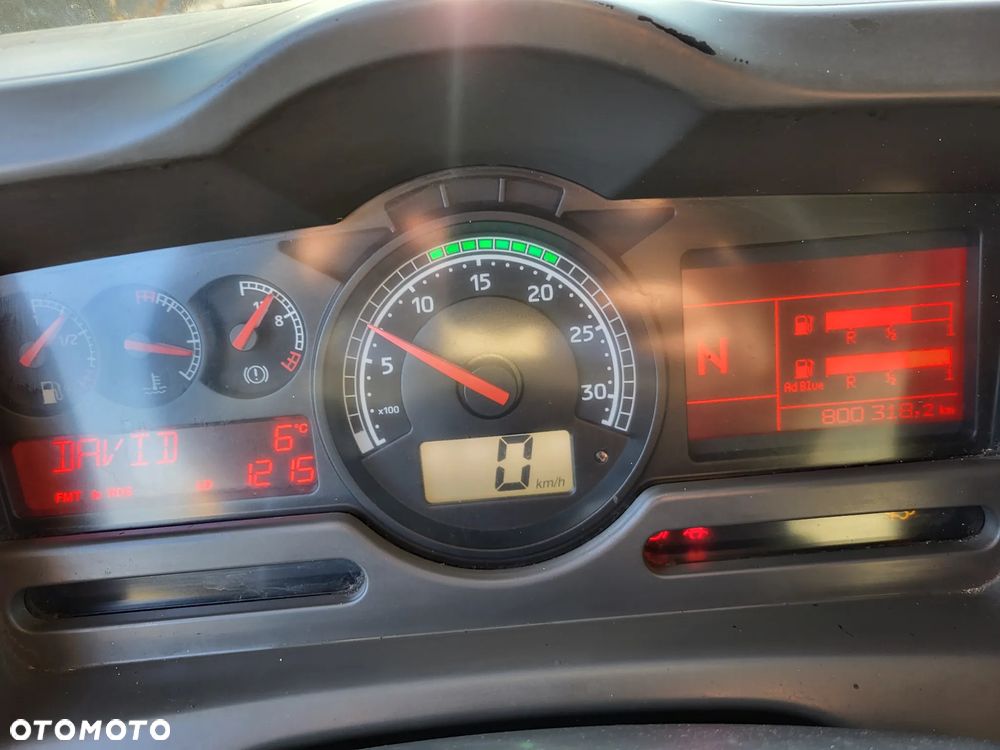 Renault Midlum dxi 220 - 16