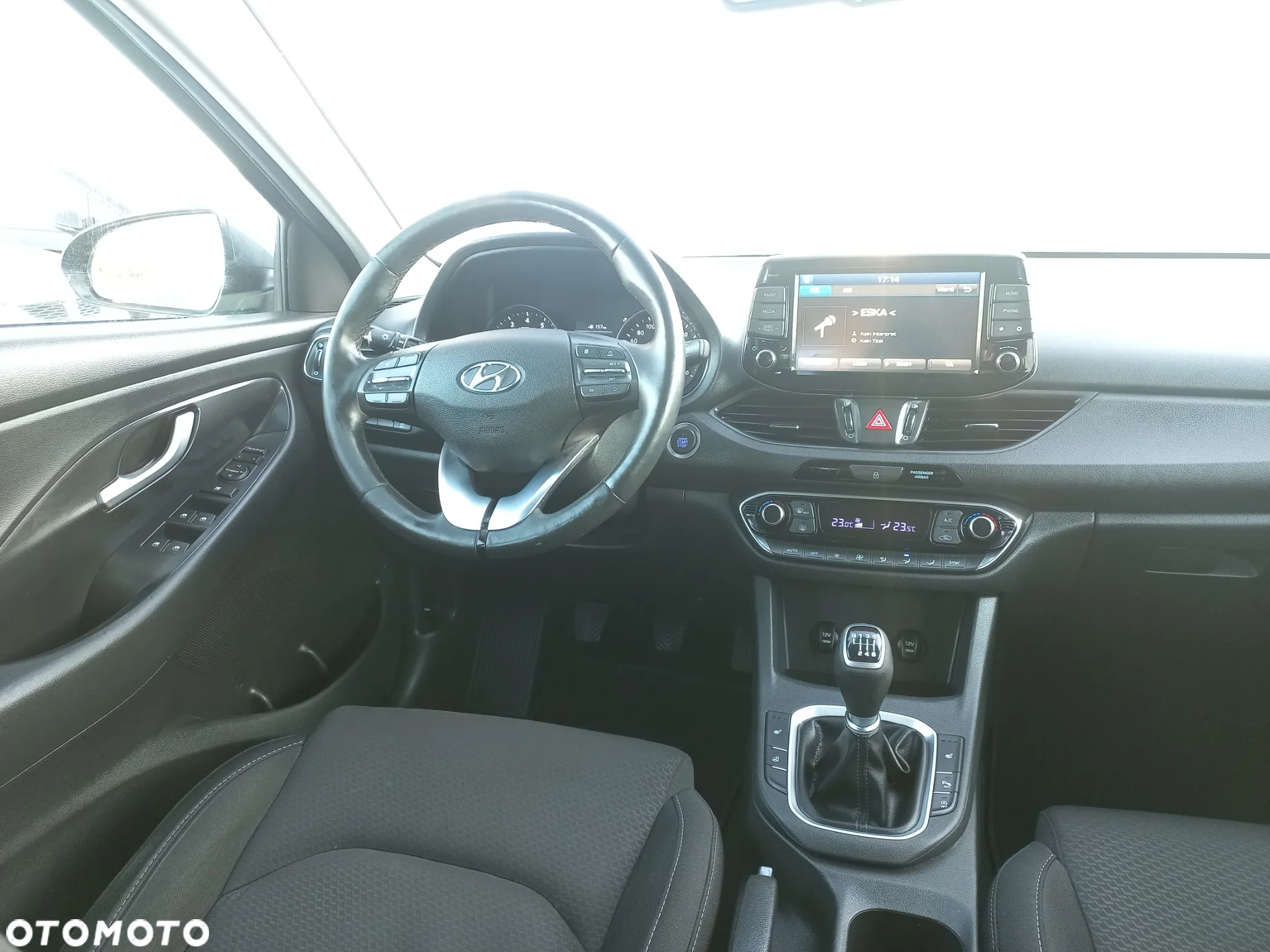 Hyundai i30 Kombi 1.4 T-GDI Premium - 16