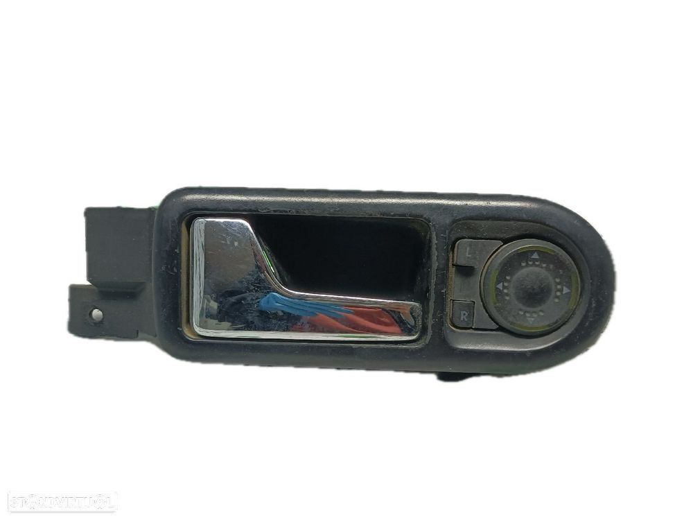 Puxador / Muleta Interior Volkswagen Passat (3B2) - 1