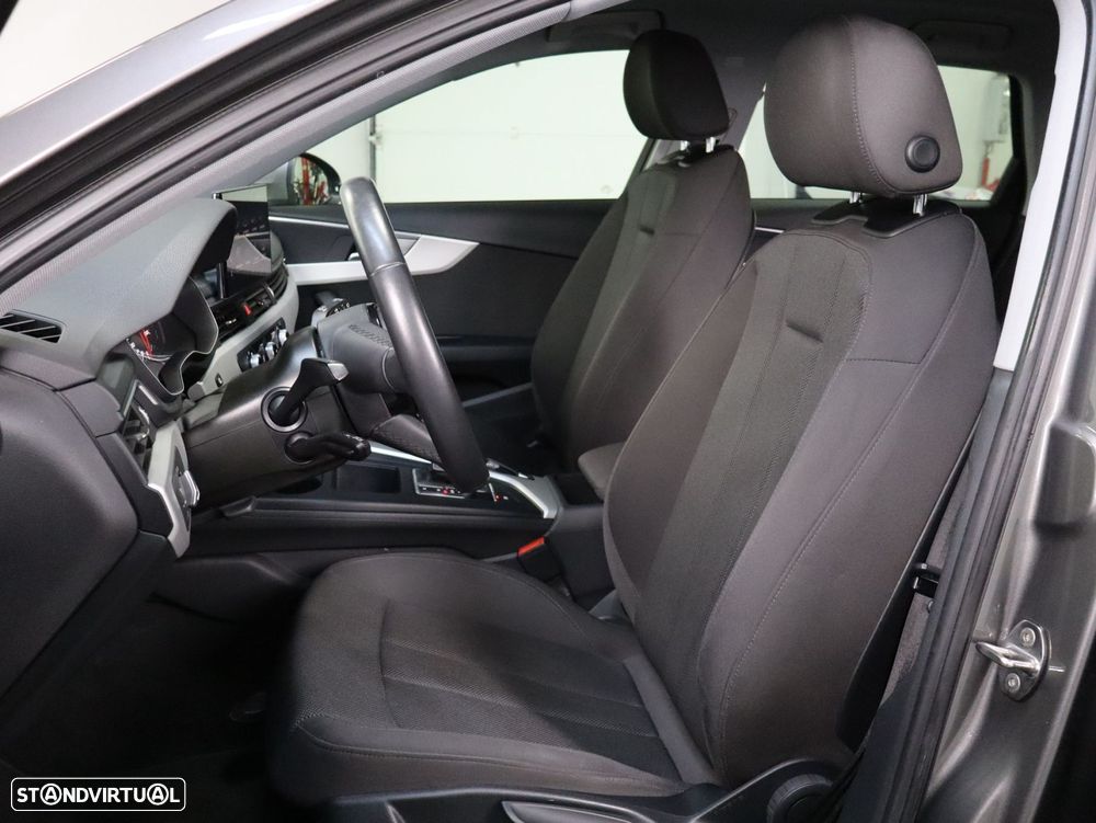 Audi A4 Avant 30 TDI S tronic - 6