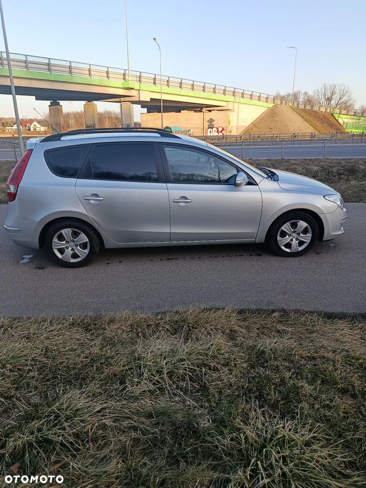 Hyundai i30 i30cw 1.6 CRDi Edition Plus - 2