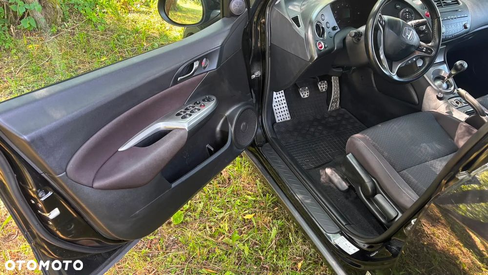 Honda Civic 1.8 Comfort - 13