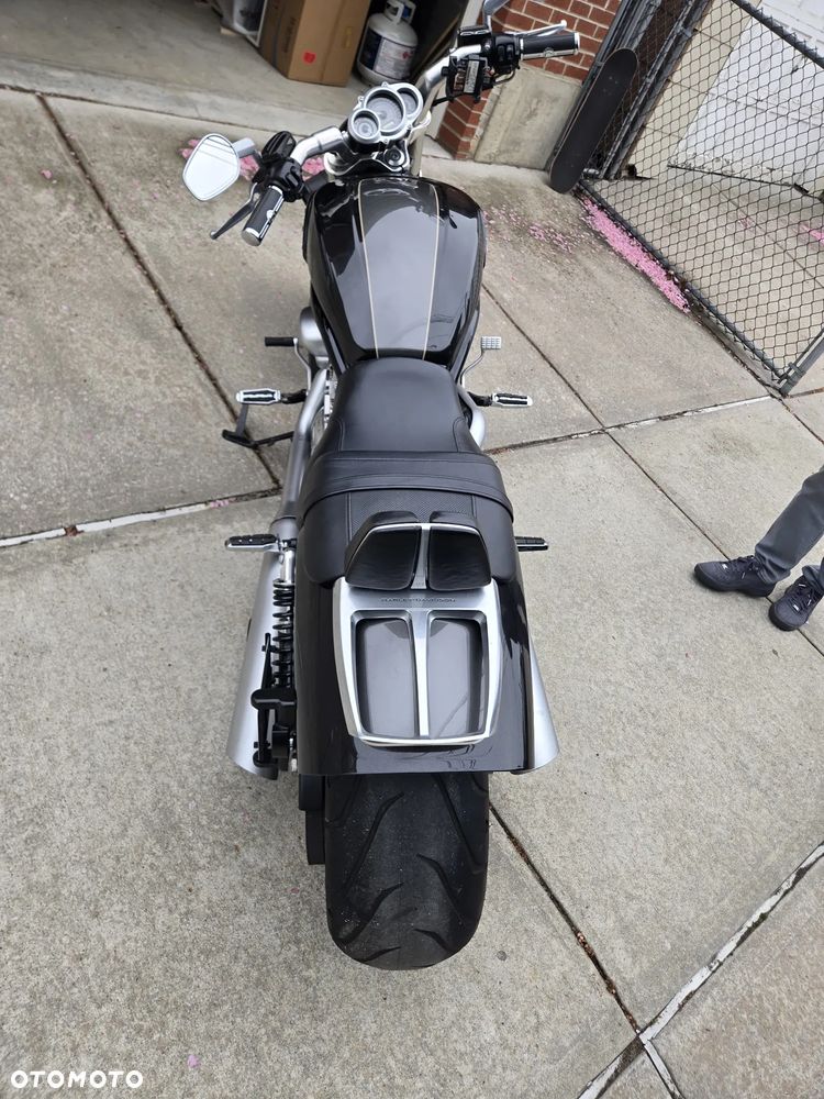 Harley-Davidson V-Rod Night Rod - 3