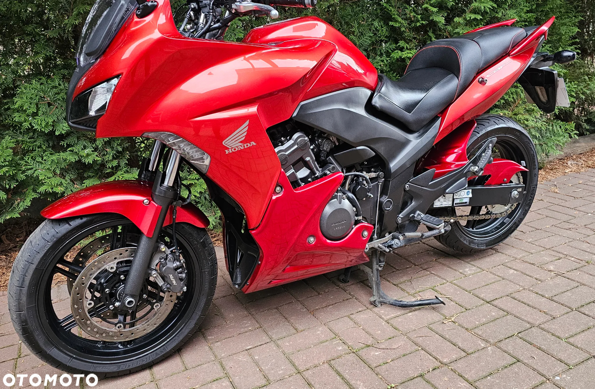 Honda CBF - 12