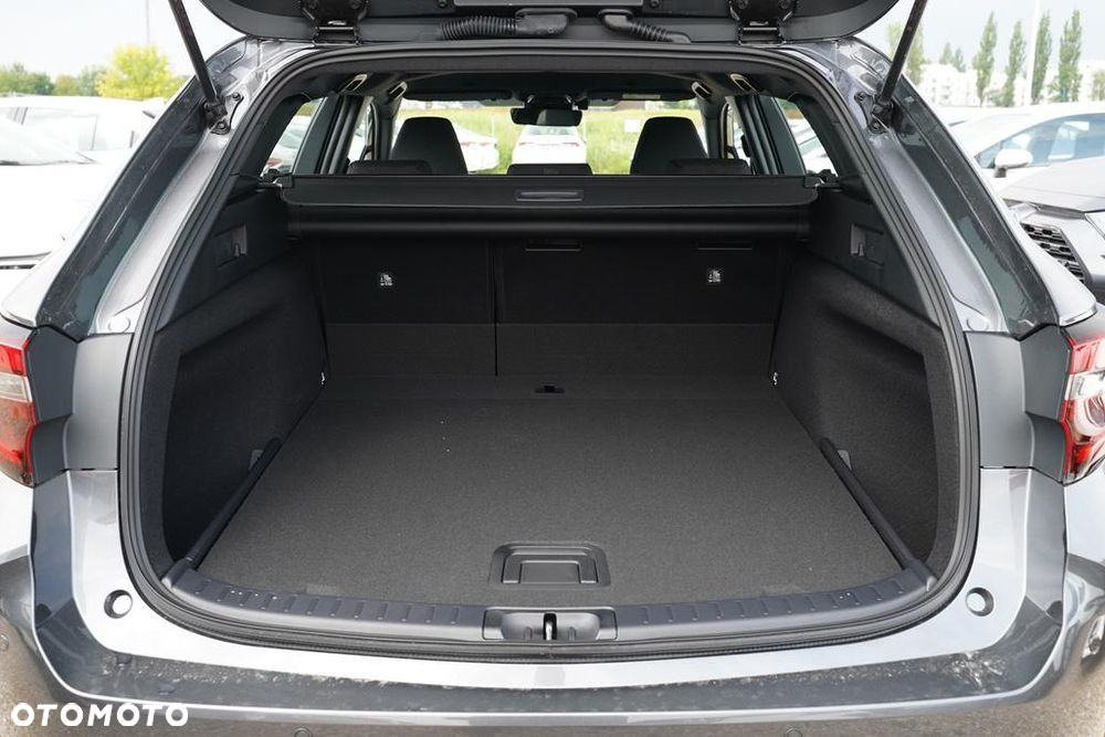 Toyota Corolla 1.8 Hybrid Comfort - 6
