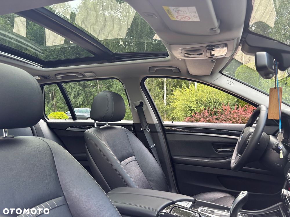 BMW Seria 5 520d Luxury Line - 27