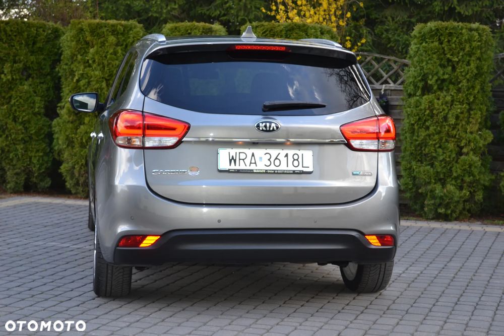 Kia Carens 1.7 CRDi Business Line 7os 7DCT - 15