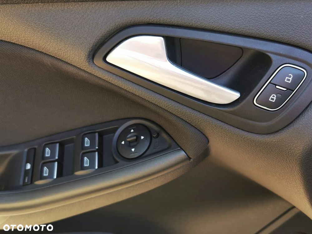 Ford Focus 1.5 EcoBoost STart-Stopp-System ST-LINE - 15