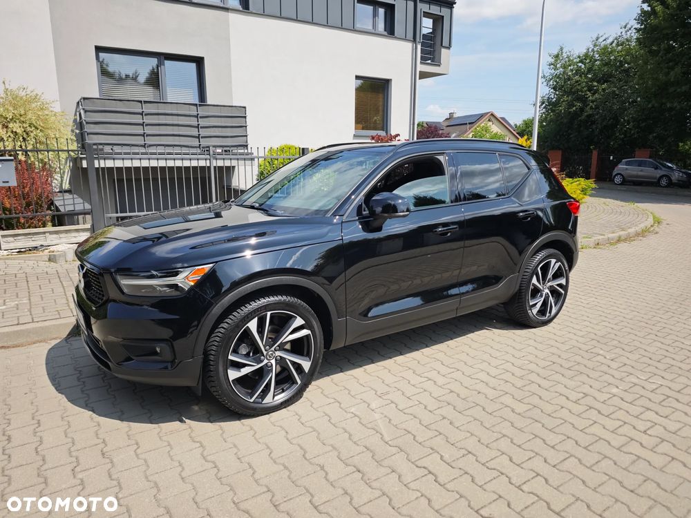 Volvo XC 40 T5 AWD Geartronic R-Design - 1