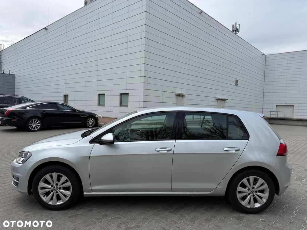 Volkswagen Golf 1.6 TDI BlueMotion Comfortline - 9