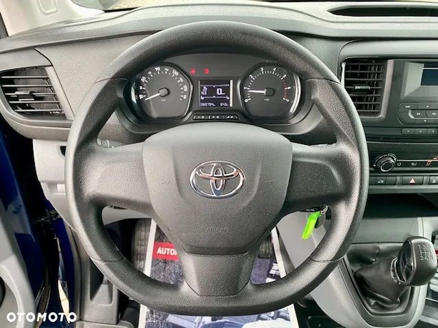 Toyota Proace - 10