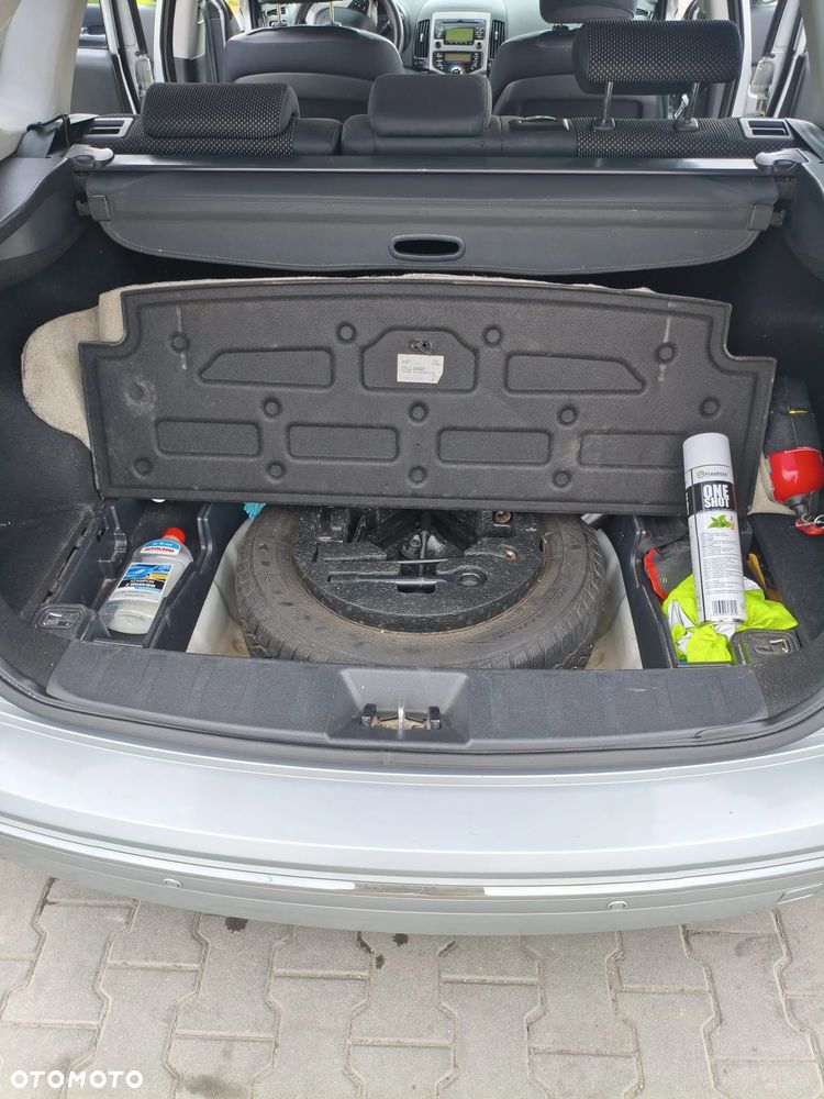 Hyundai i30 1.6 CRDi Classic + World Cup - 10