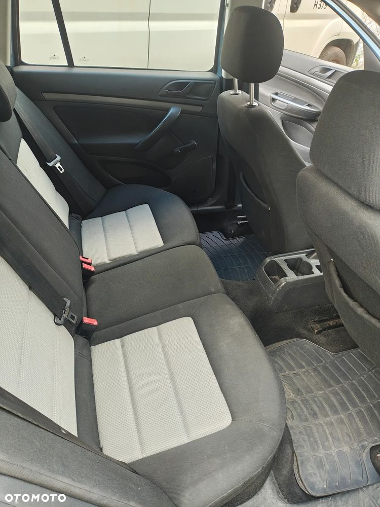 Skoda Octavia 1.6 Mint - 22