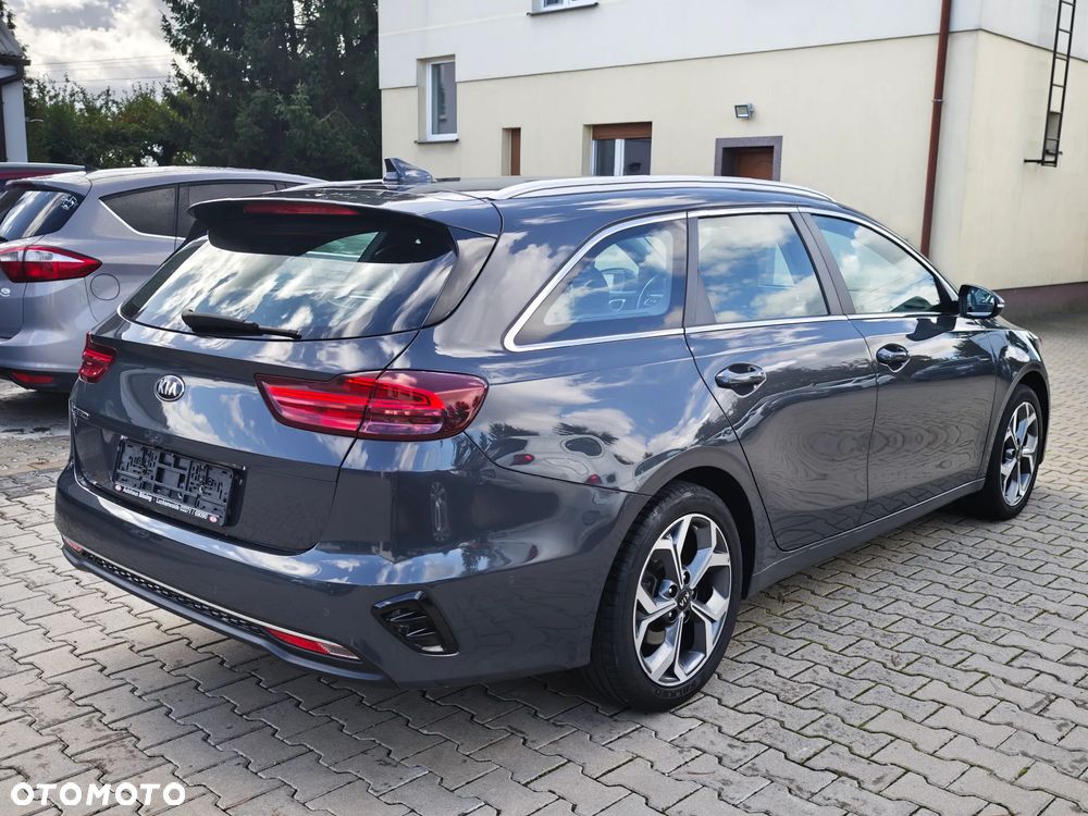 Kia Ceed 1.4 T-GDI OPF Platinum Edition - 6