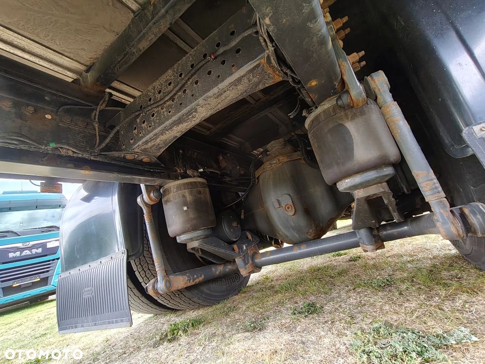 Volvo FM 18.330 - 18