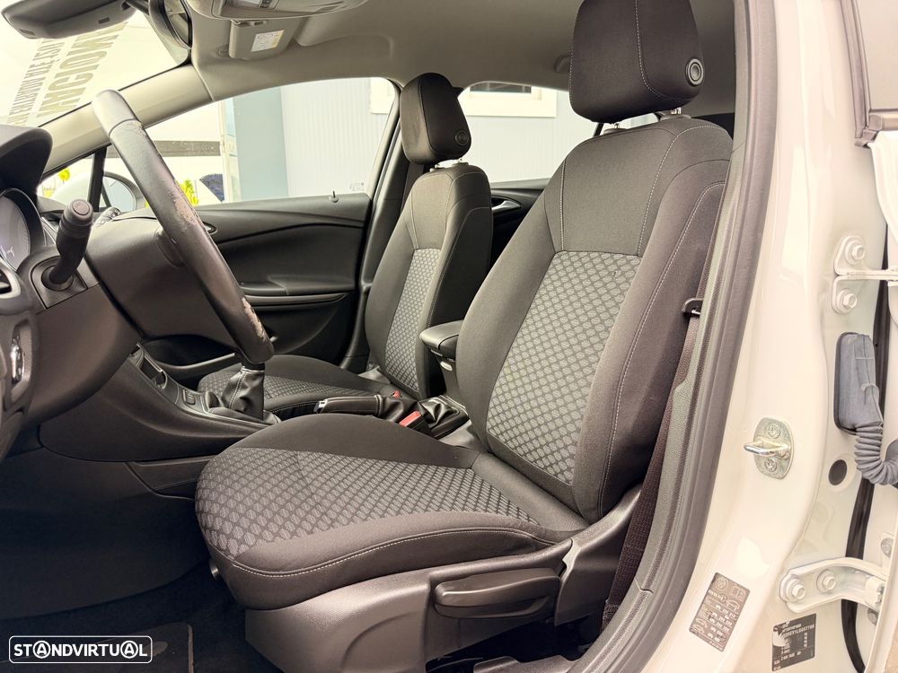 Opel Astra 1.5 D Business Edition S/S - 23