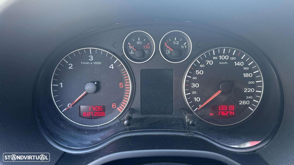Audi A3 Sportback 2.0 TDi Sport S tronic - 14