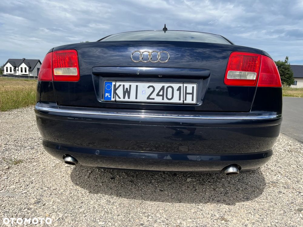Audi A8 - 7