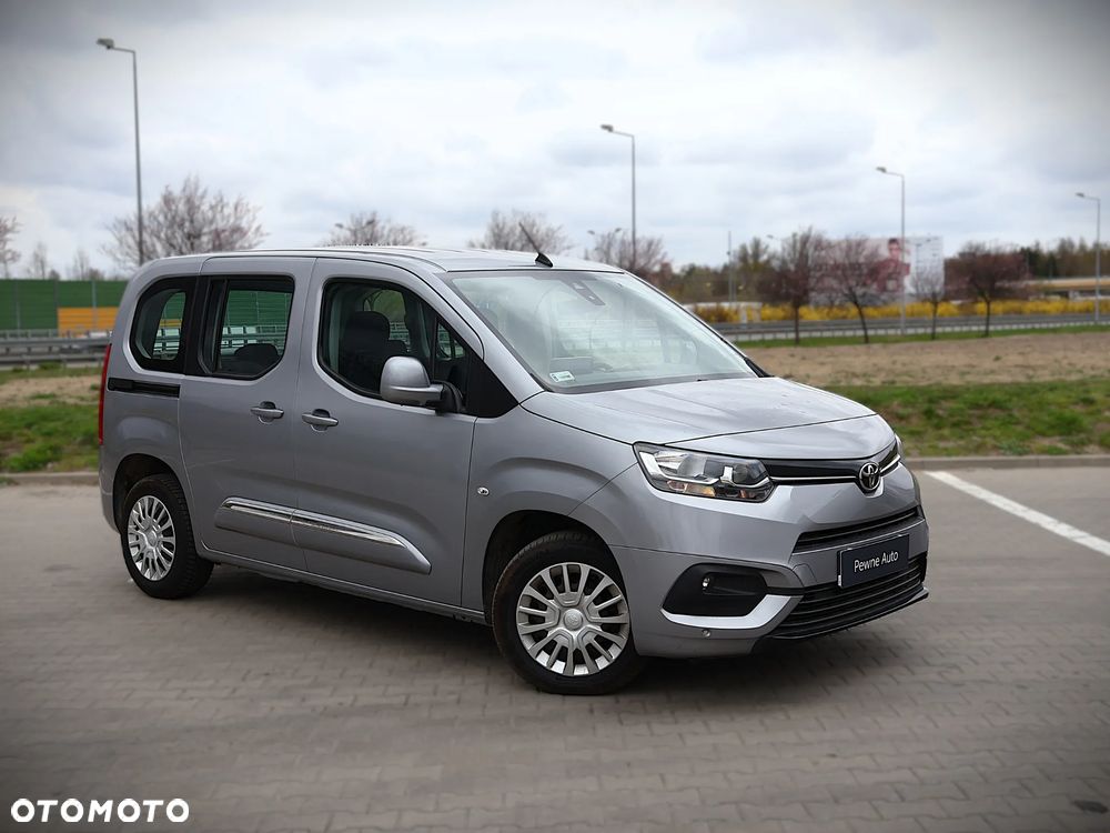 Toyota Proace City Verso 1.5 D-4D Business - 1