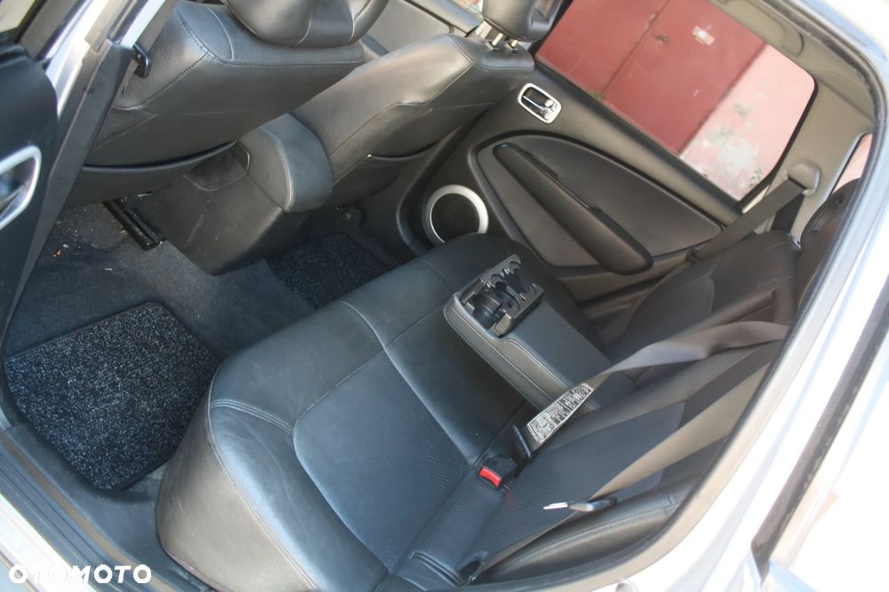 Mitsubishi Outlander 2.0 Sport 4WD - 24