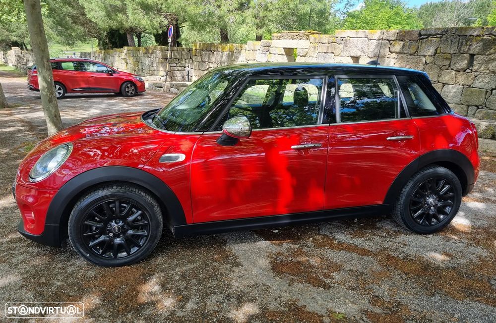 MINI 5 Portas Cooper D - 5