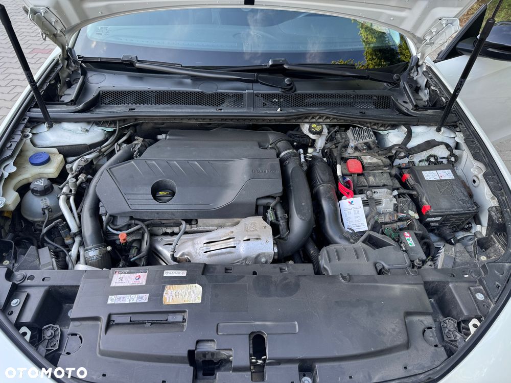 Peugeot 508 1.6 PureTech HYbrid PHEV Allure Pack S&S EAT8 - 40