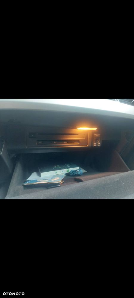 Audi A4 Avant 35 TDI S tronic - 13