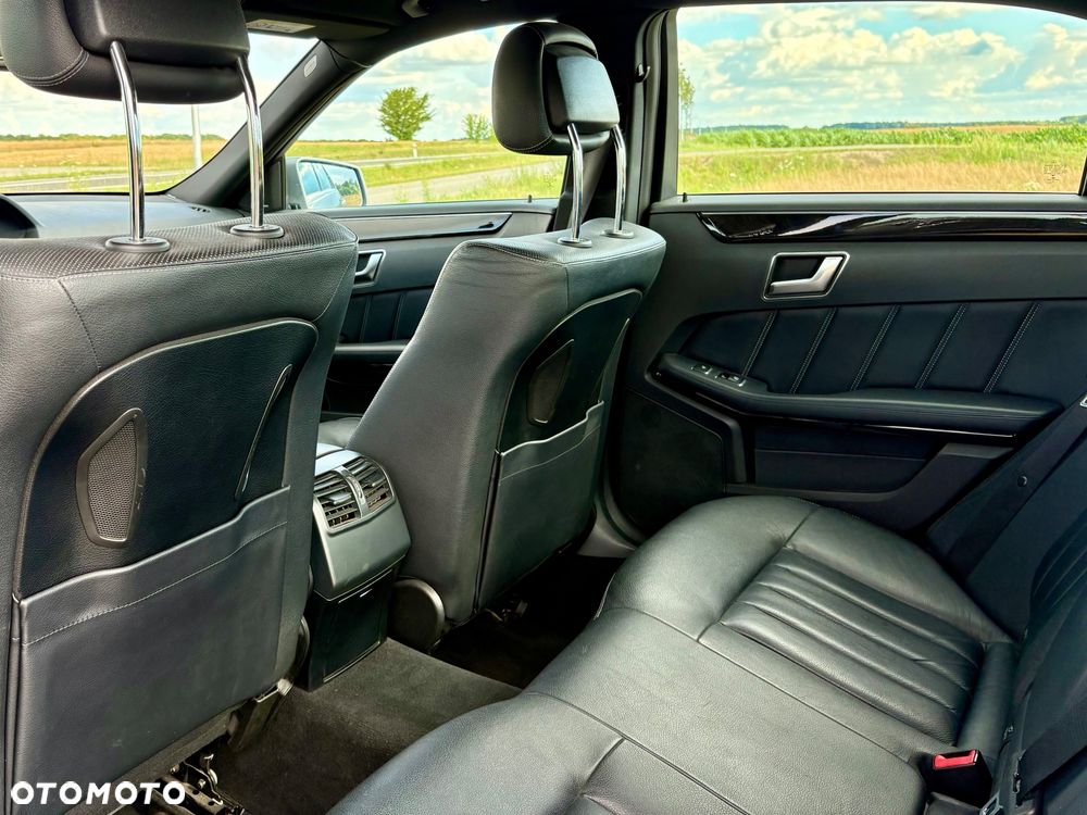 Mercedes-Benz Klasa E 350 BlueTEC 7G-TRONIC Elegance - 26