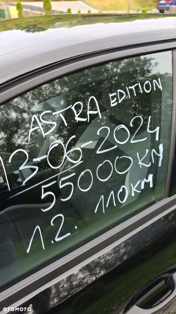 Opel Astra 1.2 Turbo Edition - 24