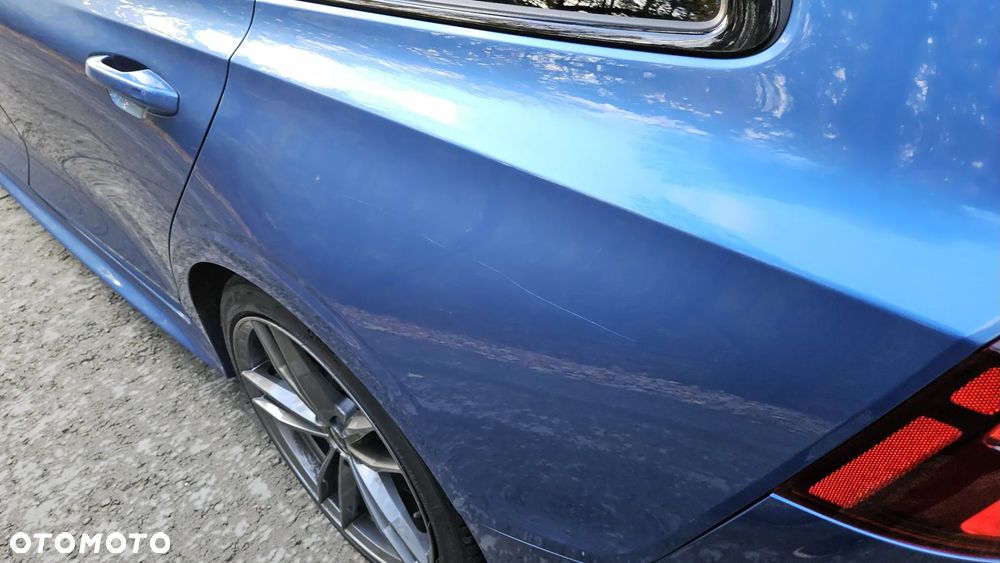 Volvo V60 T6 AWD R-Design - 31