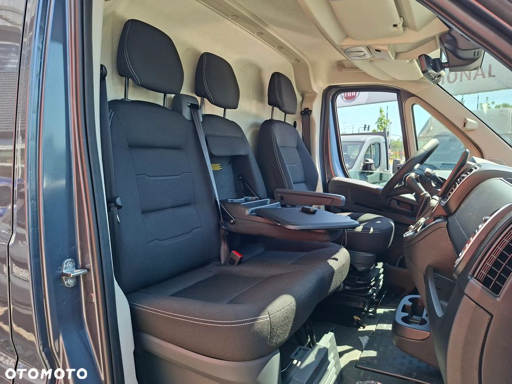 Fiat Super wyposażenie! Fiat Ducato L4H2 180km Automat - 29