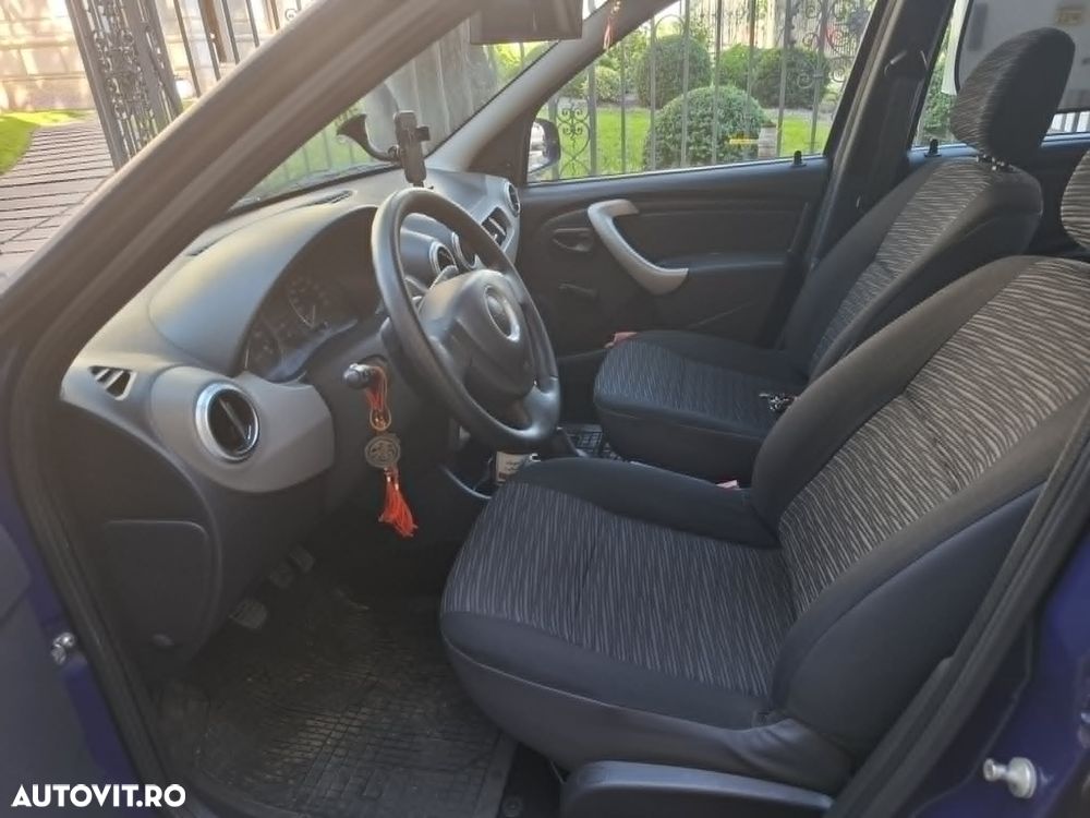 Dacia Logan 1.4 MPI - 9
