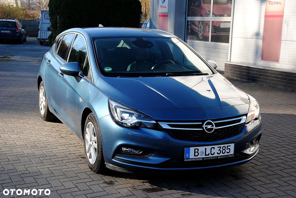 Opel Astra 1.6 CDTI DPF ecoFLEX Start/Stop Exklusiv - 3