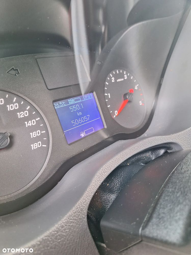 Mercedes-Benz Sprinter - 6