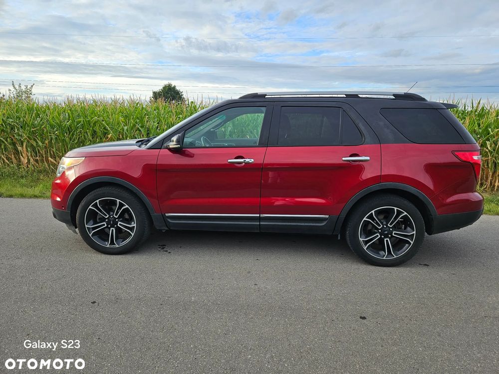 Ford Explorer - 2