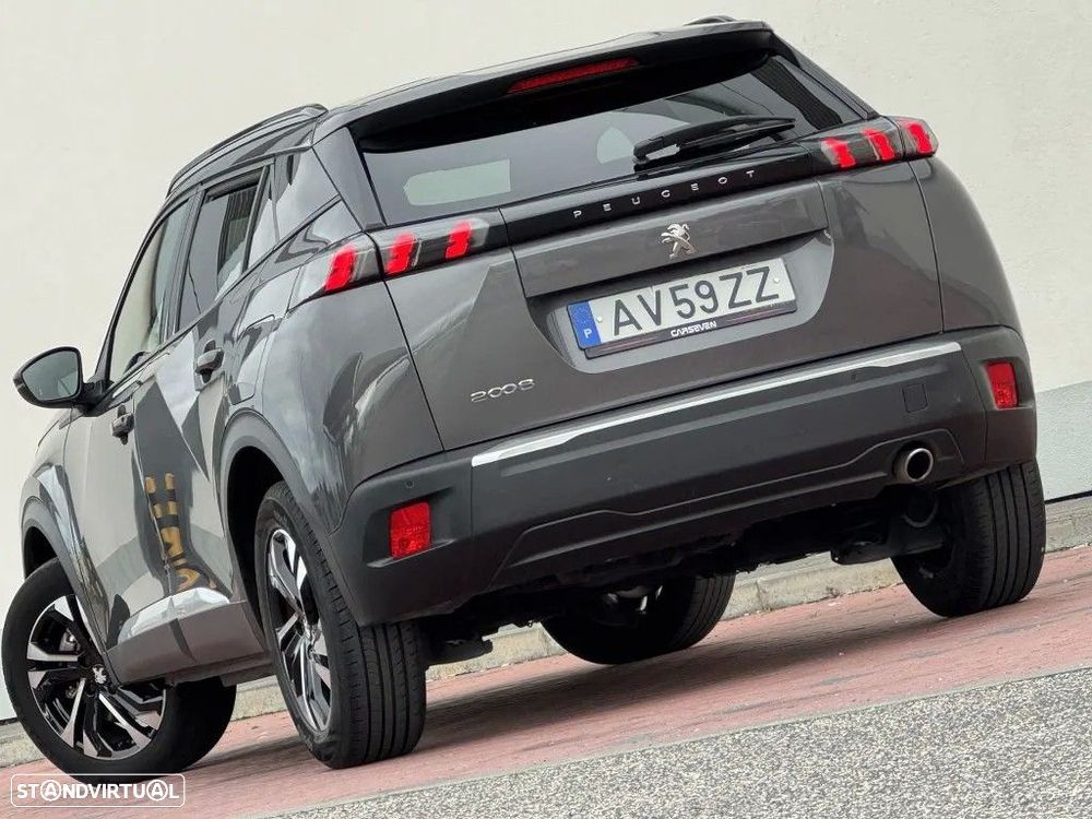 Peugeot 2008 1.5 BlueHDi Allure EAT8 - 46