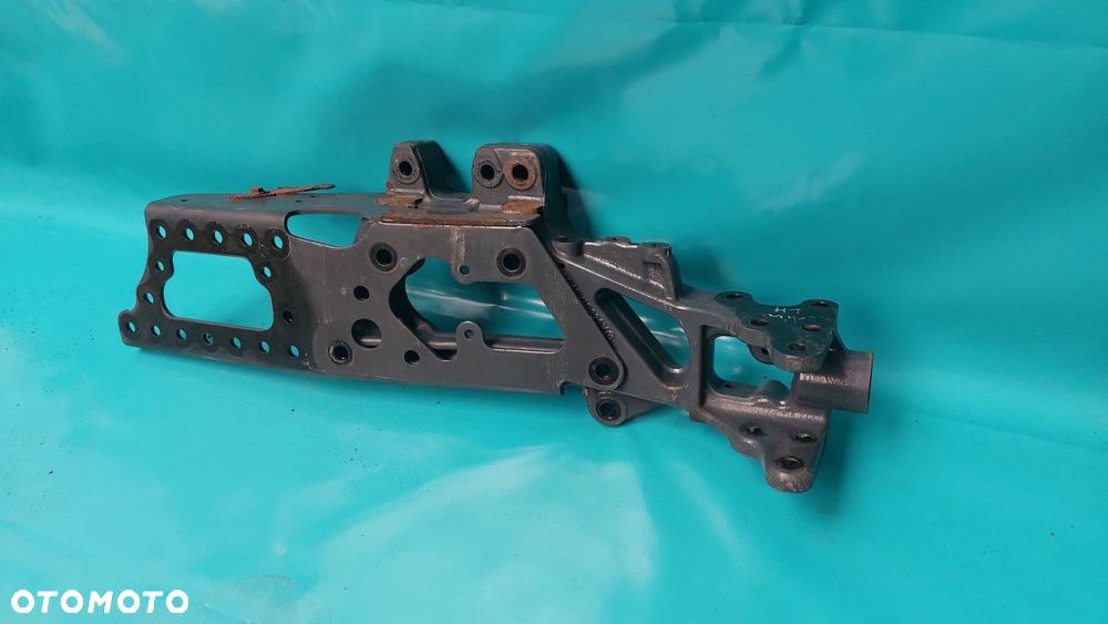 MERCEDES ACTROS MP4 PRZEDŁUŻENIE RAMY ŁAPA ZACZEPU LEWA - 1