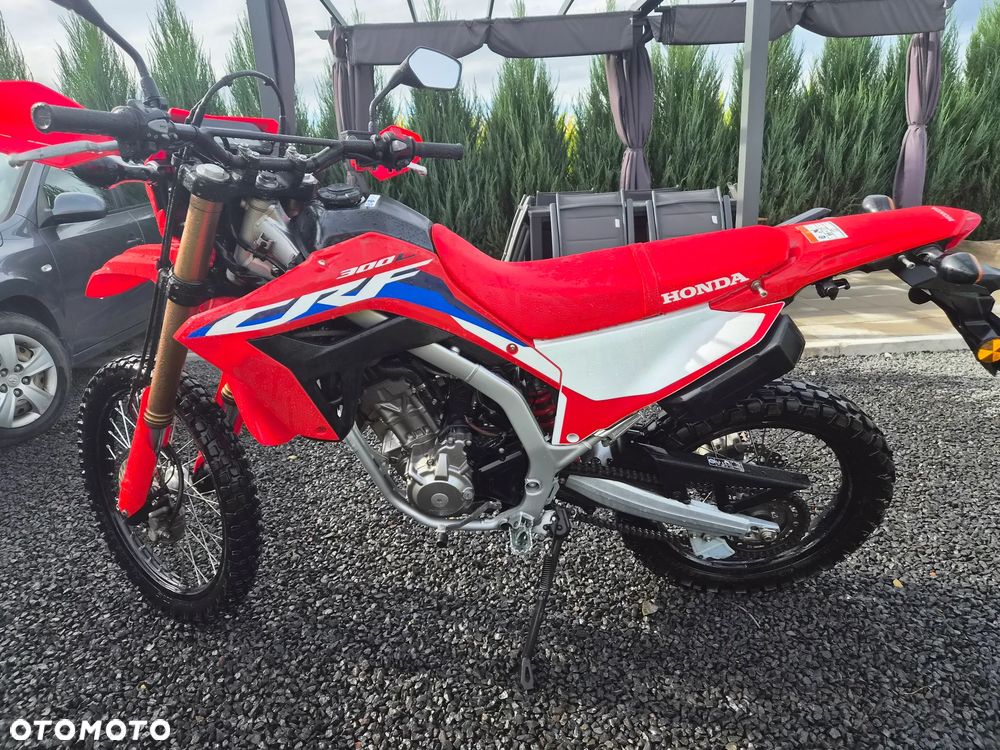 Honda CRF - 4