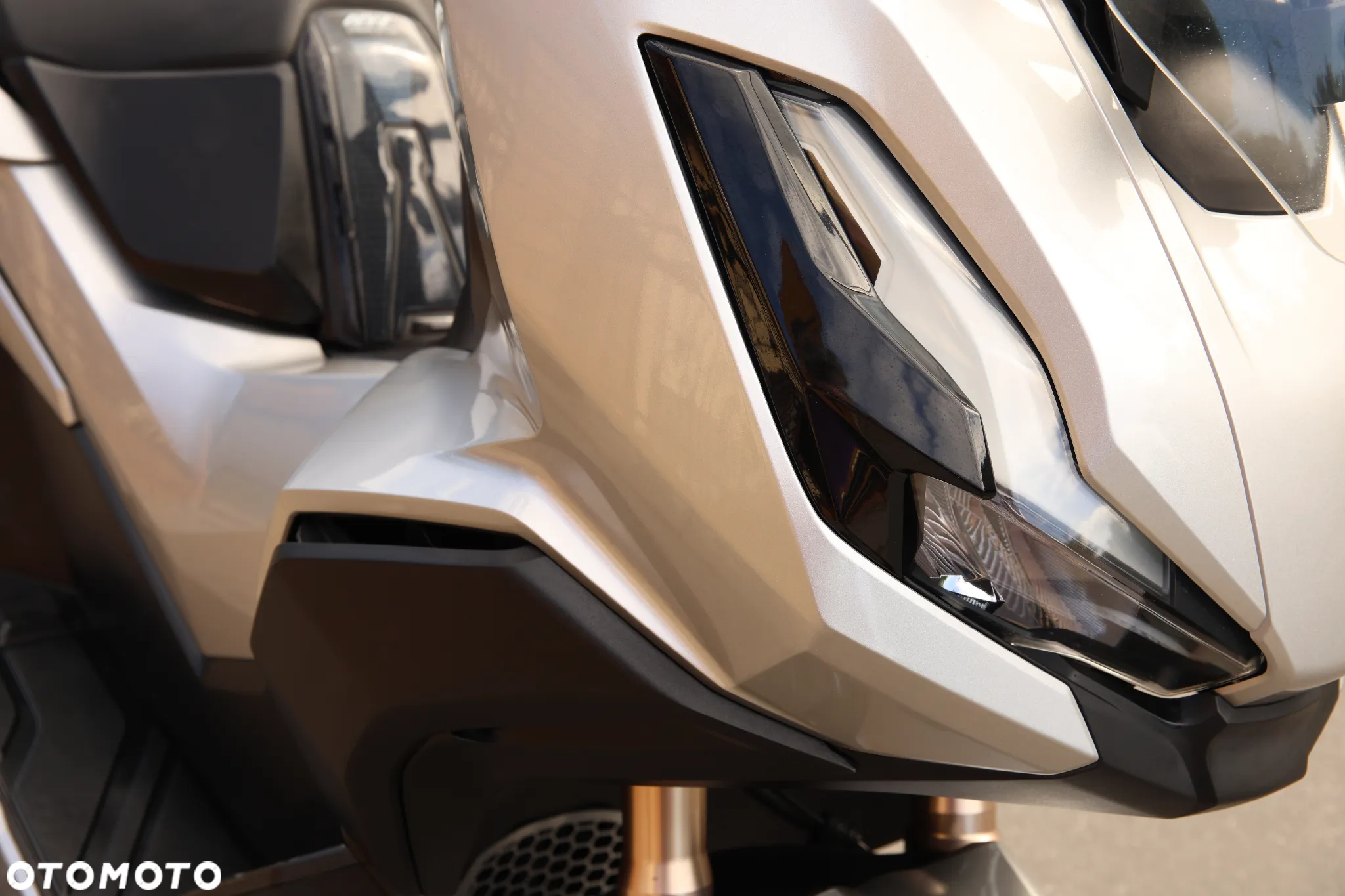 Honda ADV350 - 15