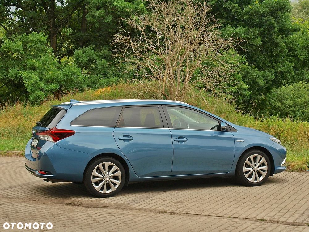 Toyota Auris - 8