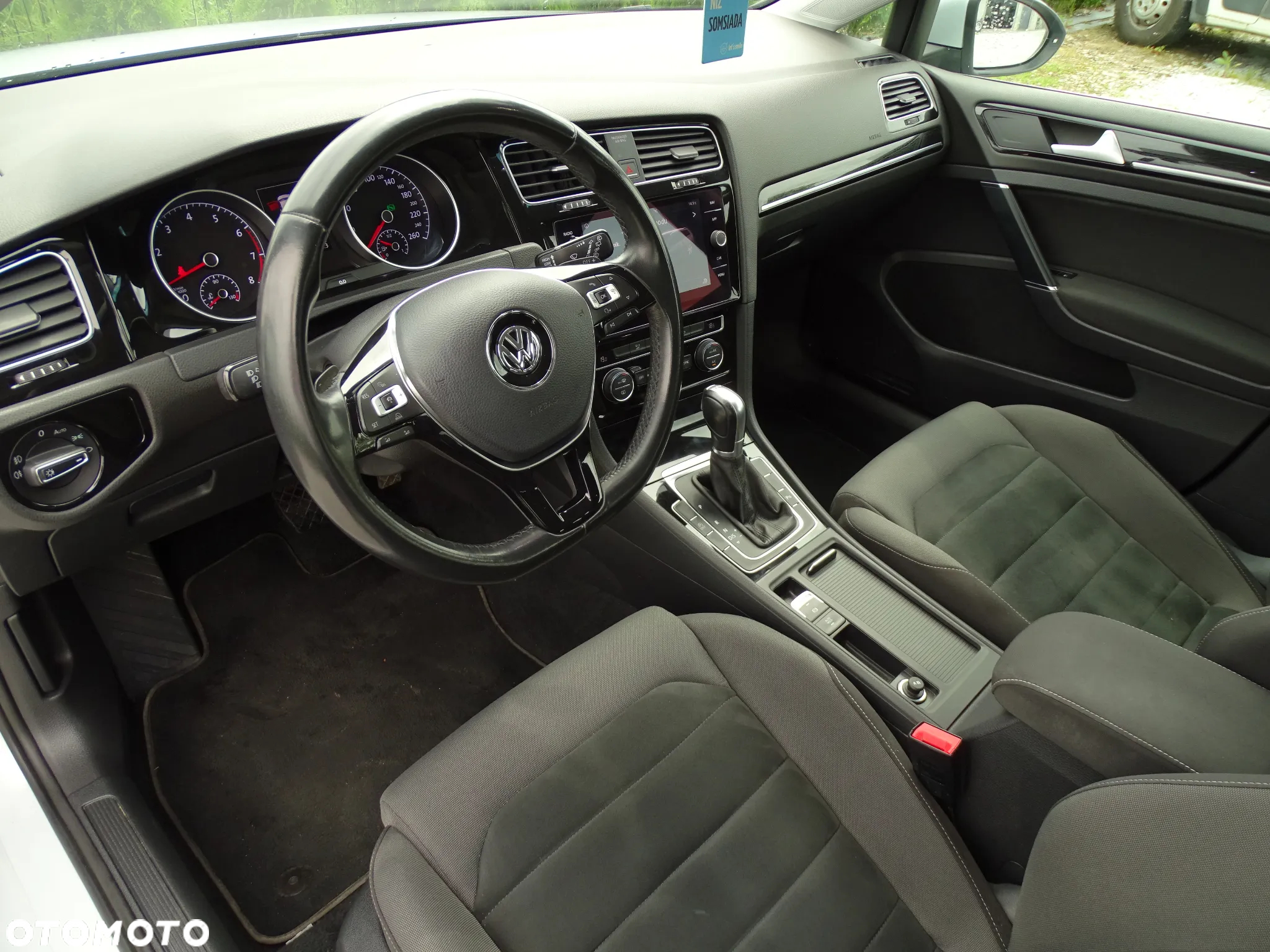 Volkswagen Golf VII 1.4 TSI BMT Comfortline DSG - 5