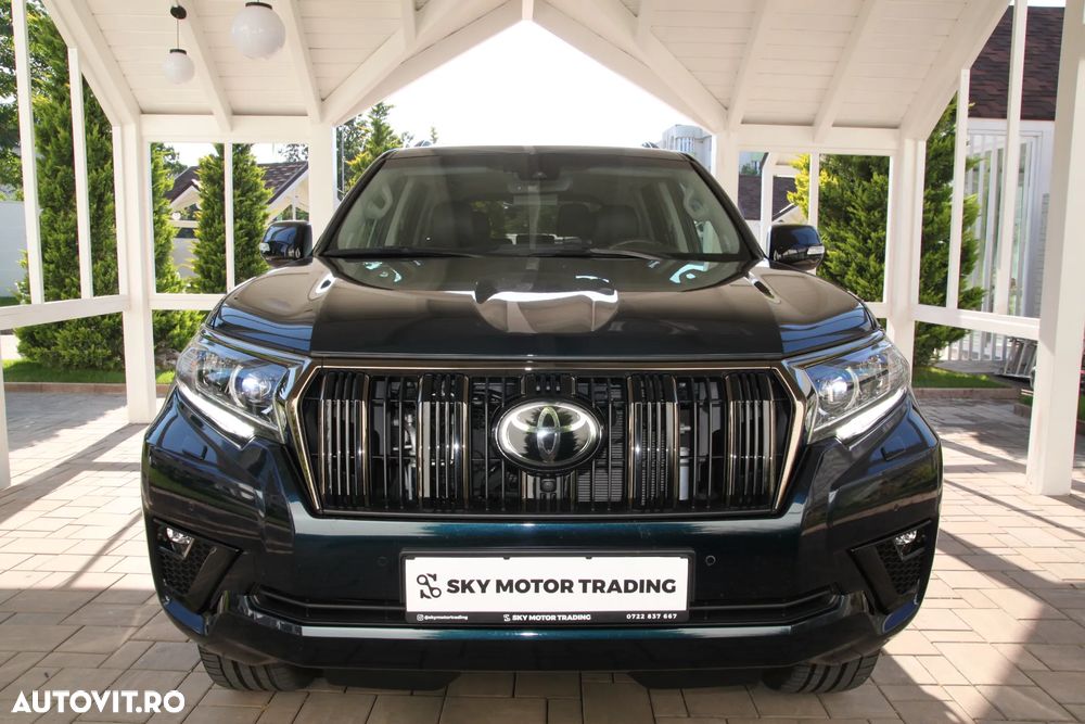 Toyota Land Cruiser 2.8l D-4D 204 CP A/T 7 locuri Luxury AVS Black - 4