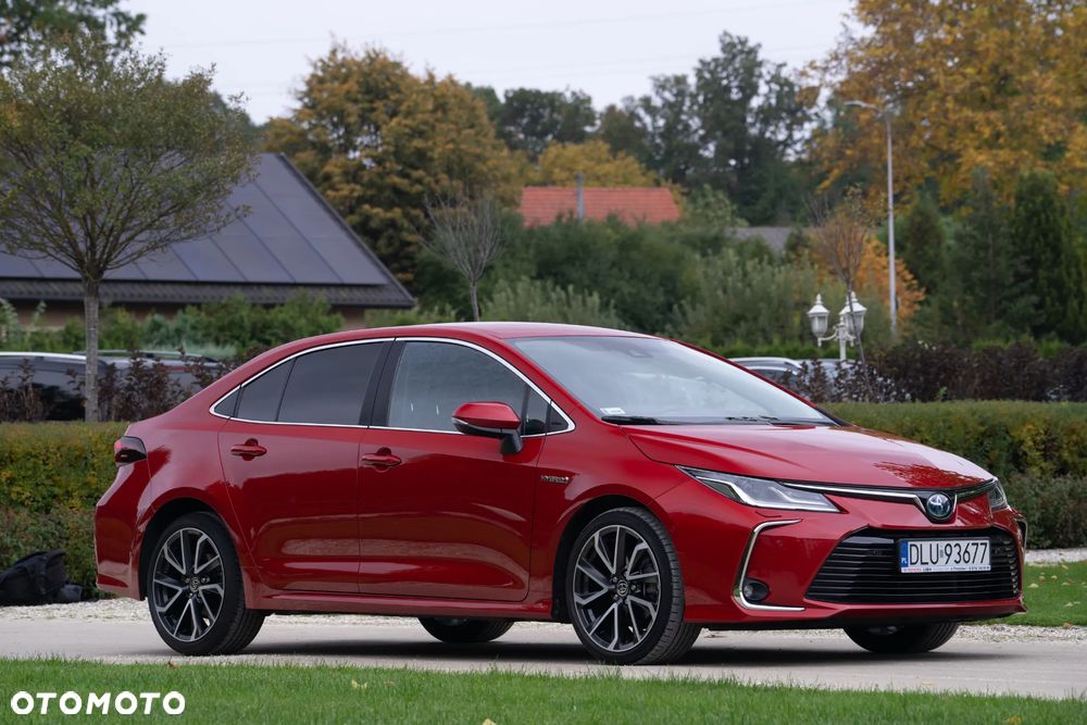 Toyota Corolla 1.8 Hybrid Executive - 1