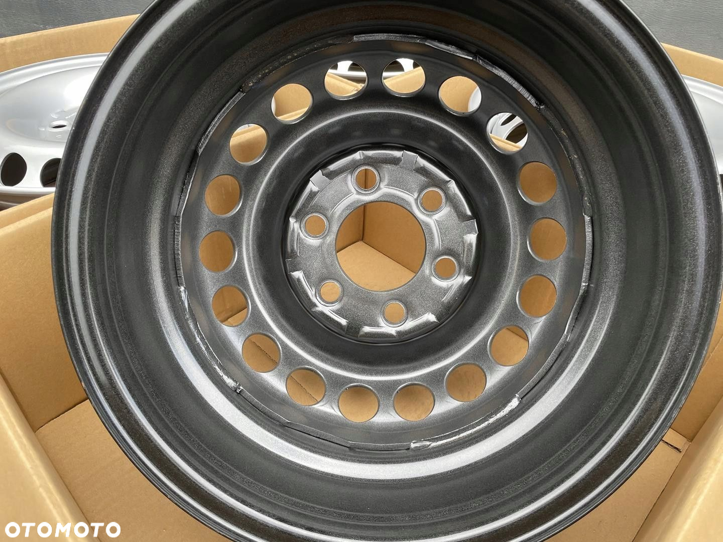 Felgi stalowe 16cali Mercedes Sprinter II Vw Crafter 30 6x130 - 7