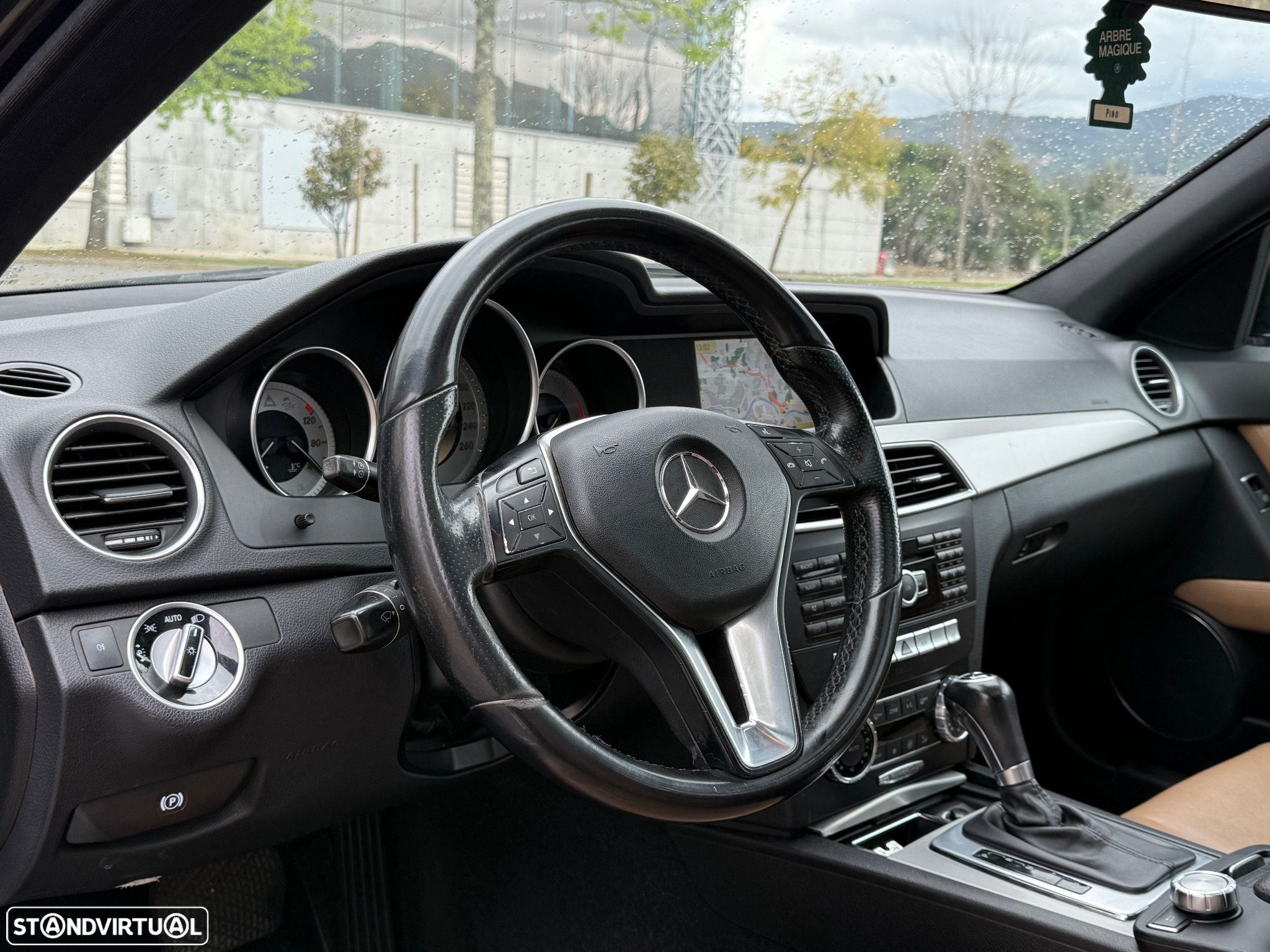 Mercedes-Benz C 220 CDi Avantgarde BlueEfficiency Aut. - 22