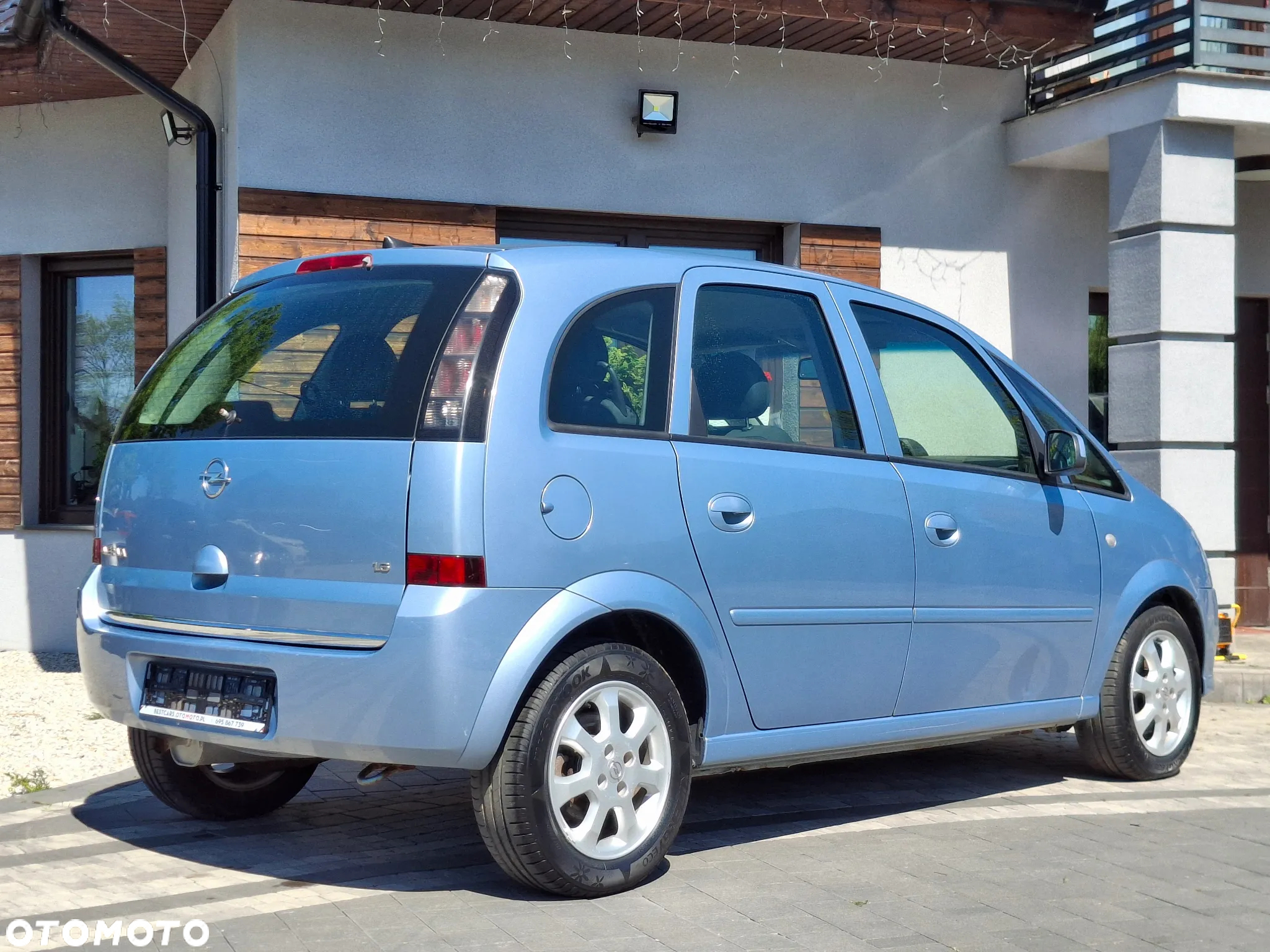 Opel Meriva 1.6 Essentia - 17