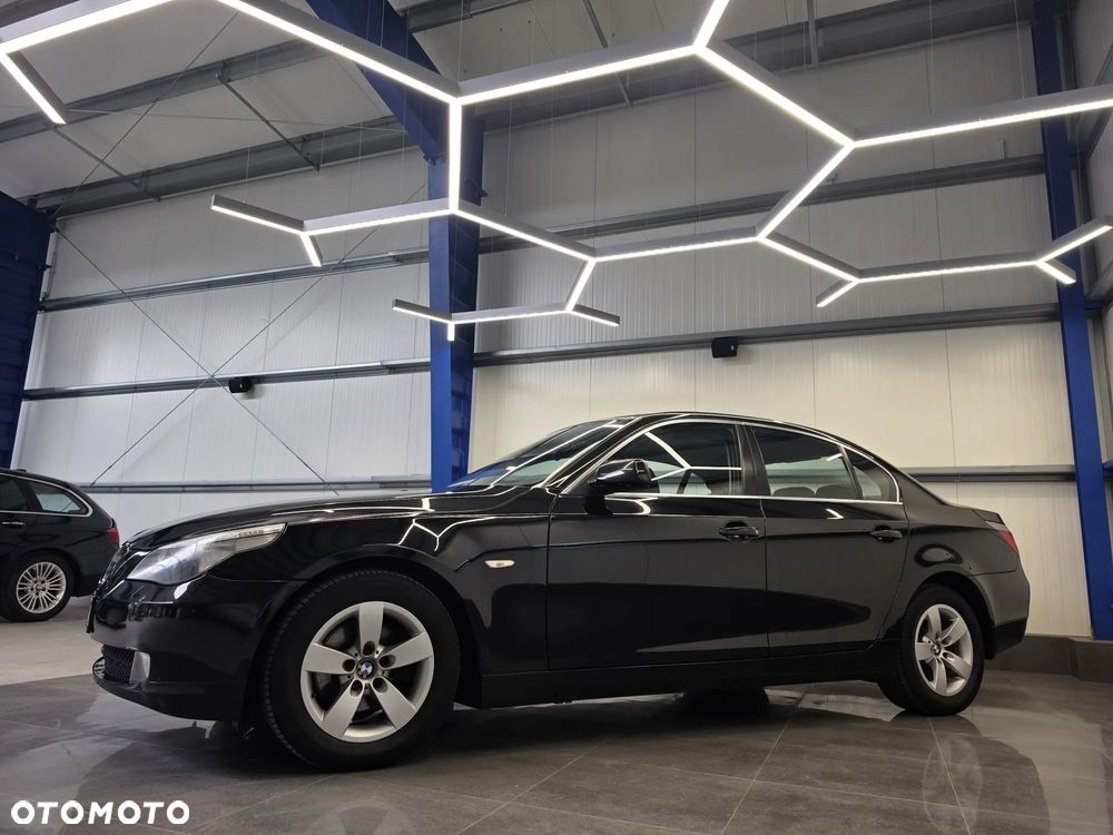 BMW Seria 5 520d Special Edition - 3