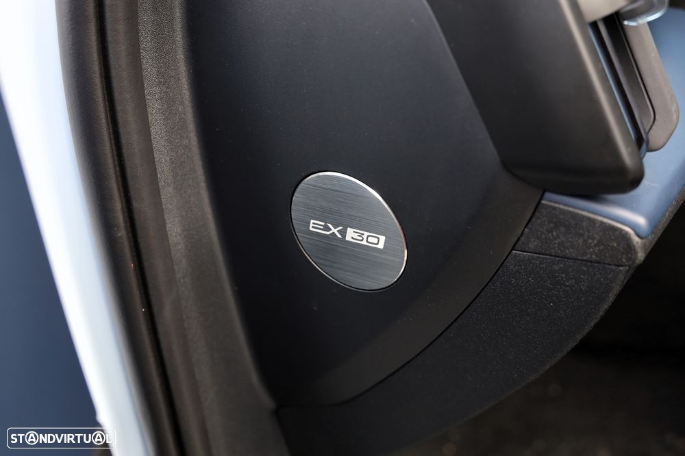 Volvo EX30 69 kWh Single Motor Extended Range Core - 28