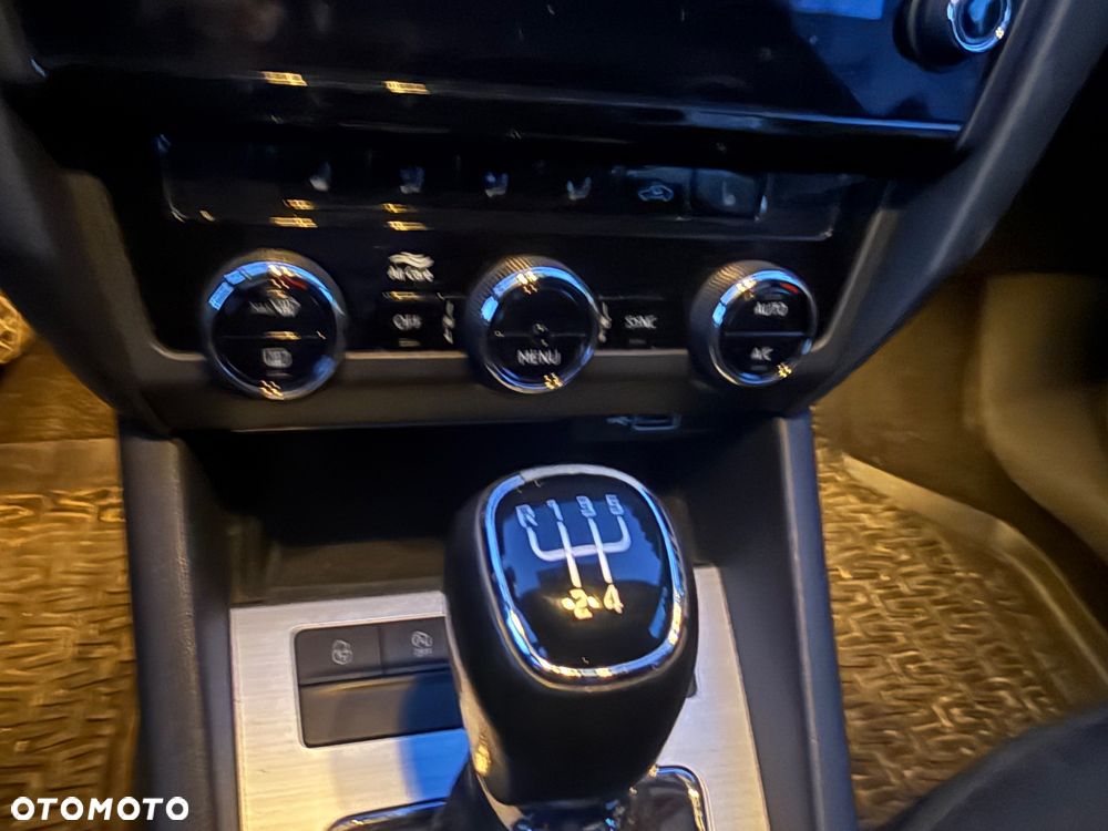 Skoda Octavia 1.6 TDI Ambition - 3