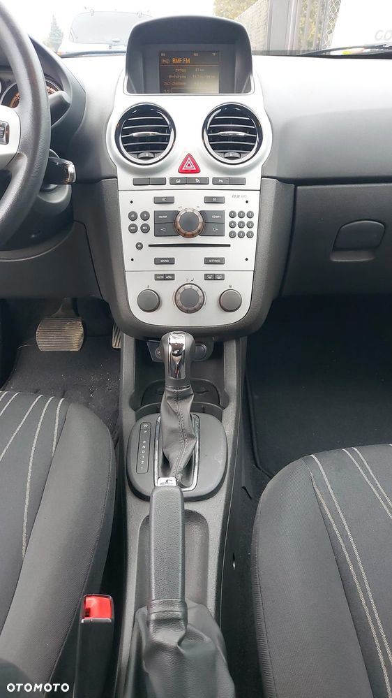 Opel Corsa - 12
